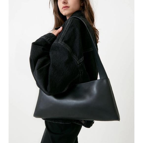 Vagabond Mini Milazzo Bag Black - Picture 2 of 7